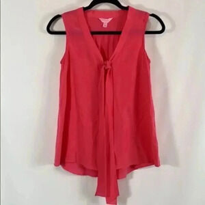 Lilly Pulitzer XS 100% silk pink top with gold buttons